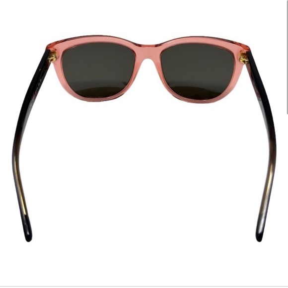 Tory Burch TY7091A Sunglasses in Crystal Poppy/Charcoal/Solid Smoke - Picture 4 of 17